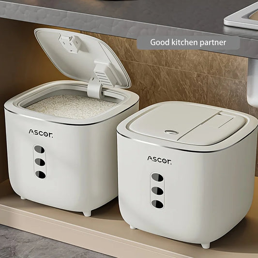 Large Capacity Airtight M Bucket,Pet Food Storage Container for Cats and Dogs,Can Also Hold Rice、Grain、Wheat flour, etc,Classic